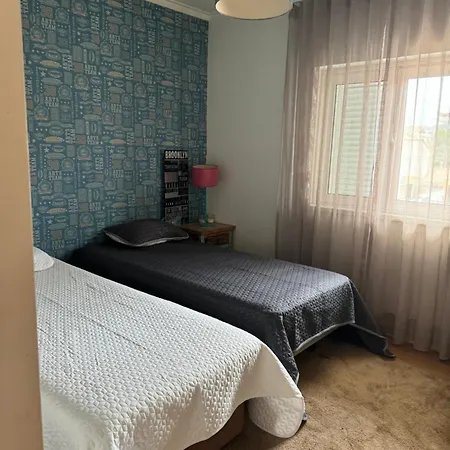 Alloggio in famiglia Double With Pool Caxias